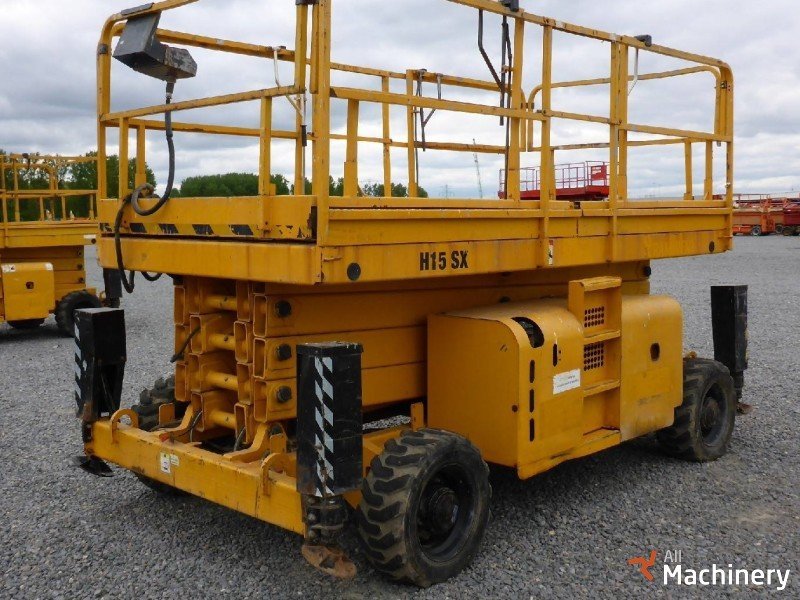 HAULOTTE H15SX Scissor lifts (2007 year) #280