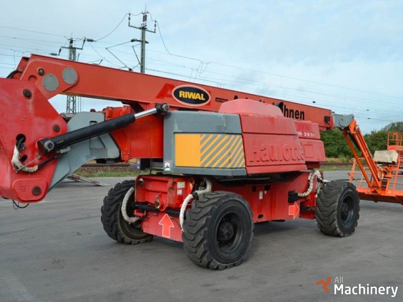 HAULOTTE alkuninio keltuvo nuoma Articulated boom lifts for rent #2983