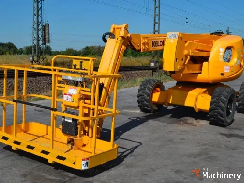 HAULOTTE keltuvu nuoma Articulated boom lifts for rent (2010 year) #2984