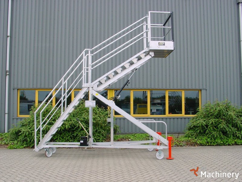 CUSTERS pastoliai Mobile scaffolds #2987