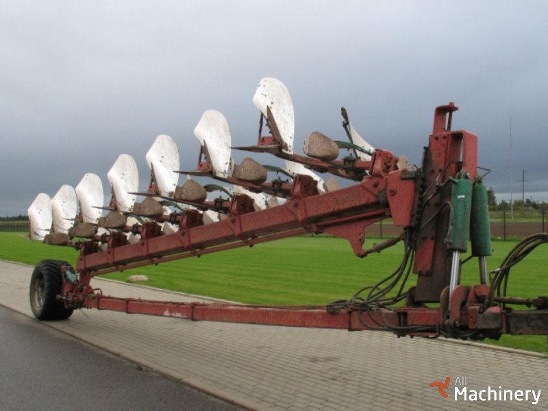 KVERNELAND PB-100-7 Ploughs #307