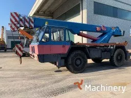 OTHER CORRADINI Mobile cranes (1980 year) #3109