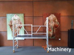 CUSTERS Foldable Mobile scaffolds #316