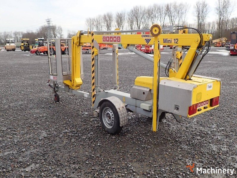 OMME 12EZ Trailer mounted working platforms #3531
