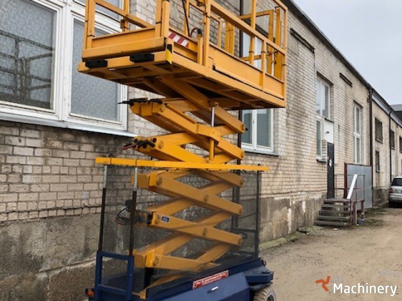 German Standard S88E10 Scissor lifts ID 3624 allmachinery
