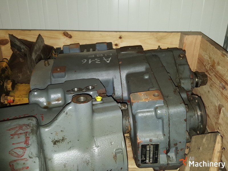 LIEBHERR A316 Transmission spare parts #397