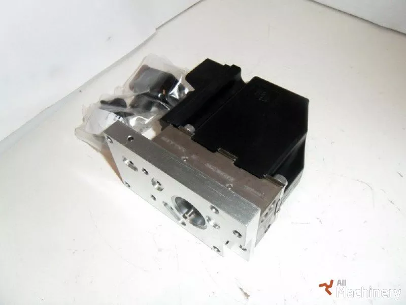 CASE danfoss 155G4052, 155G4092 Electrics (2000 year) #398