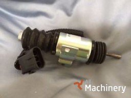 GEHL 420-35448, 930A  Loader engine and parts #483