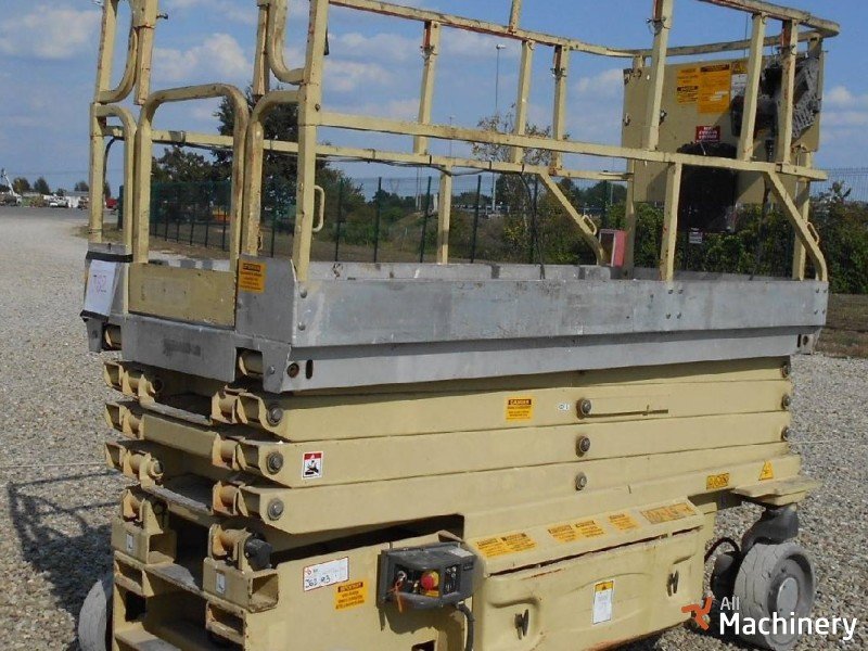 JLG 2646 Scissor lifts #50