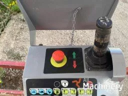 HAULOTTE H12SX Scissor lifts for rent (2007 year) #5165