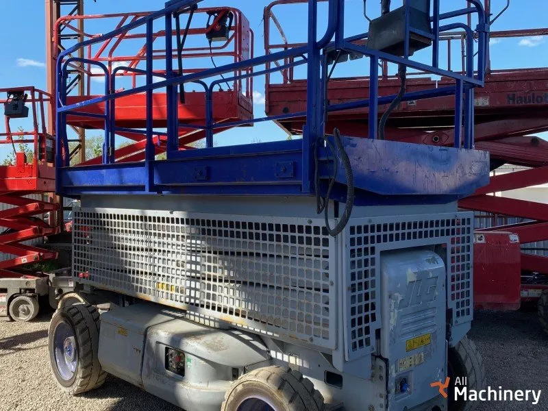 JLG 3369LE Scissor lifts for rent (2008 year) #5367