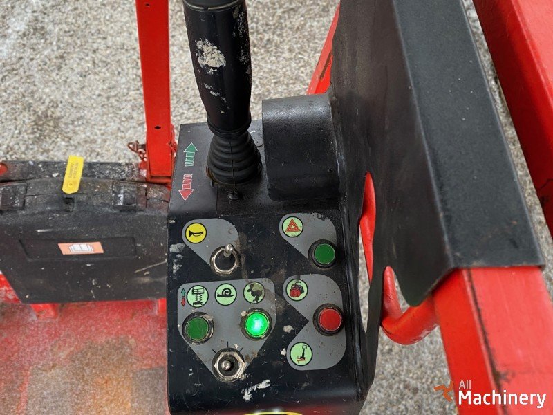 HAULOTTE Optimum 8 Scissor lifts for rent #5368