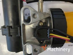 JCB 32/925949 Loader engine and parts #5460