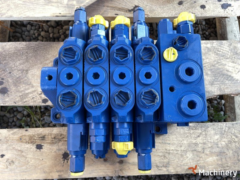 JCB Rexroth 08401588 Hydraulics (2023 year) #5571