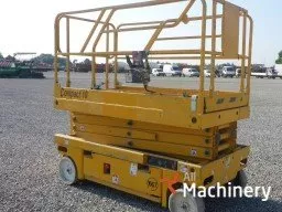 HAULOTTE Compact 10 Scissor lifts (2007 year) #562