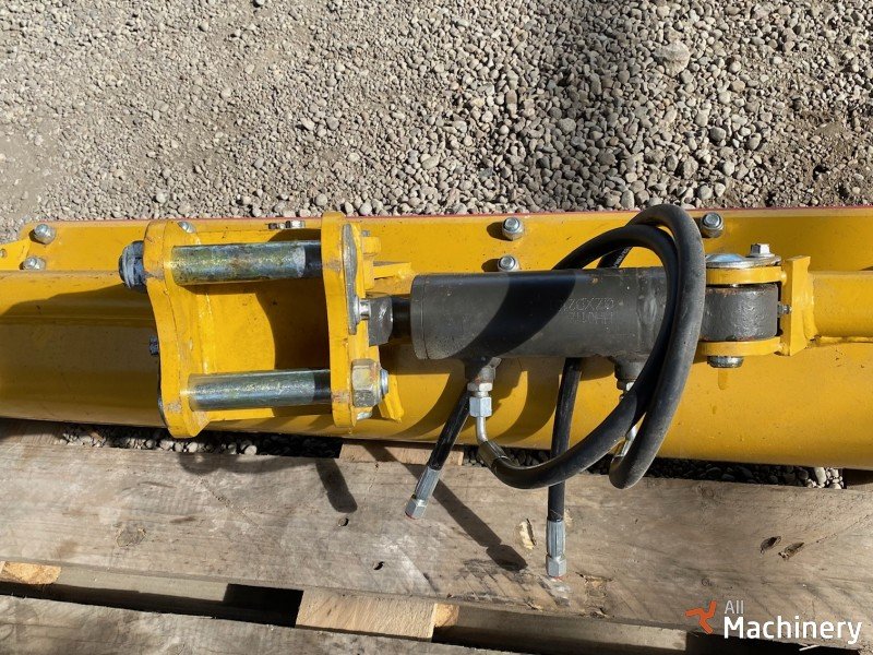 BOBCAT Leveling Bucket Other spare parts #5739