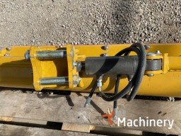 BOBCAT Leveling Bucket Other spare parts #5739