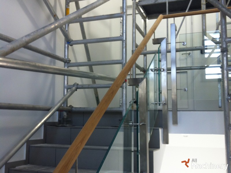 CUSTERS cust1 Mobile scaffolds for rent #59