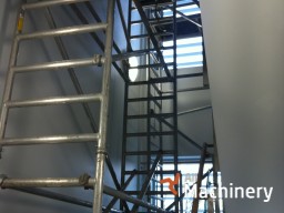 CUSTERS cust1 Mobile scaffolds for rent #59