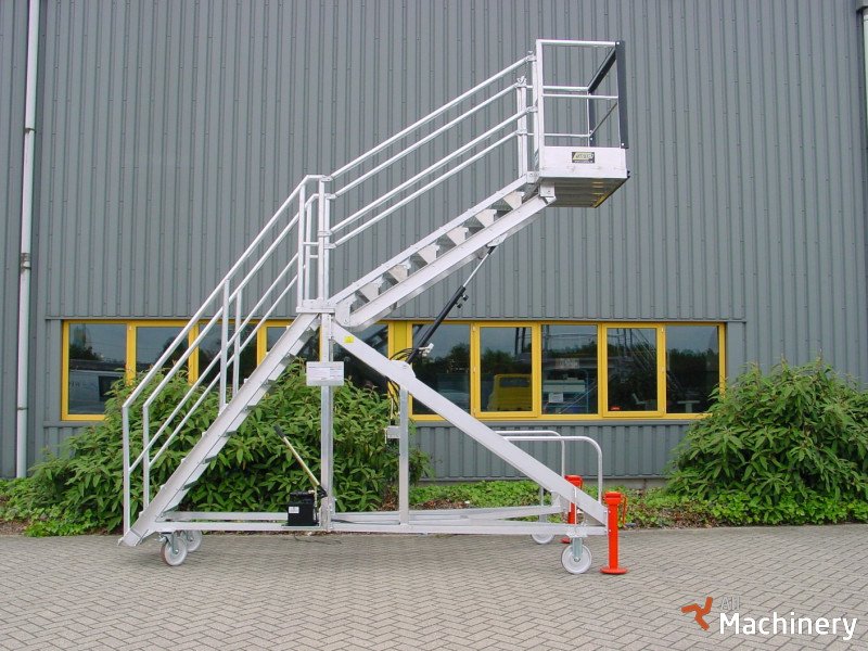 CUSTERS Custers Aviation scaffolds #603