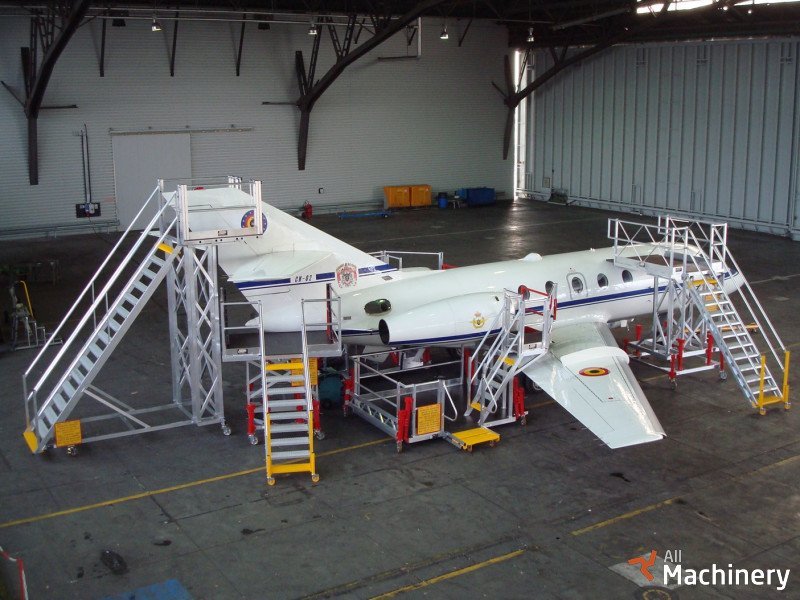 CUSTERS Custers Aviation scaffolds #612