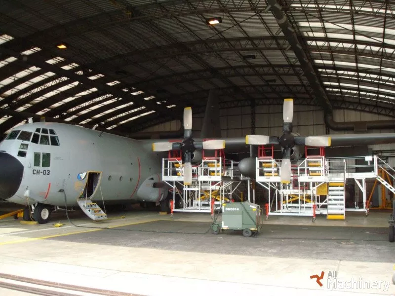 CUSTERS Custers Aviation scaffolds (2017 year) #619