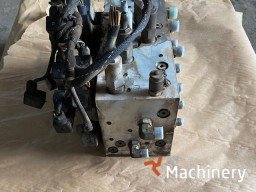 JLG 450AJ Main control valve Working platform hydraulic parts (2005 year) #6393