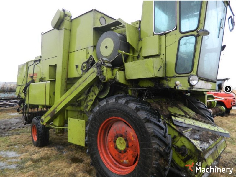 CLAAS DOMINATOR 105 Combine harvesters (2017 year) #645