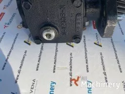 JOHN DEERE RE548558 Tractor engine and parts (2018 year) #6881