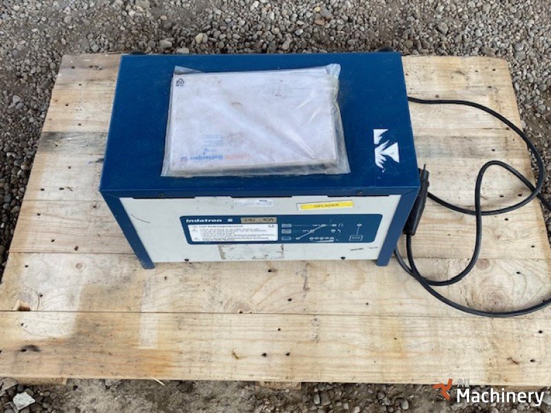 OTHER Battery charger 24V 40A Electrics #6883