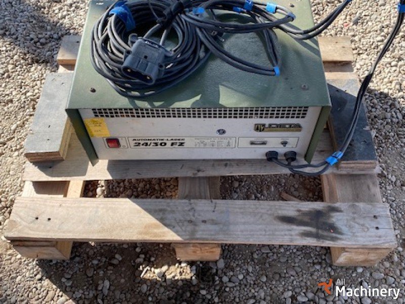 OTHER Battery Charger 24/30 FZ Electrics #7053