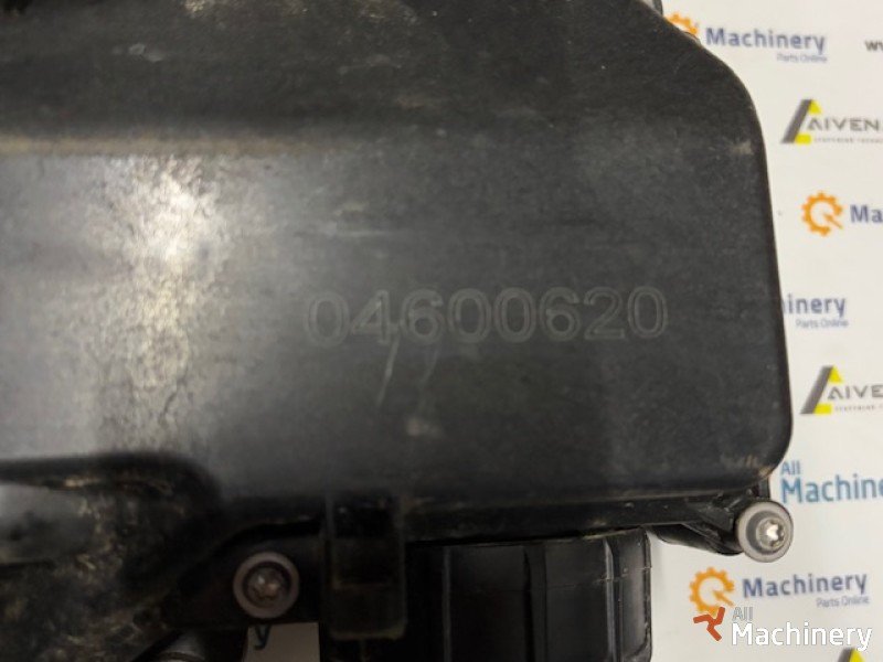 DEUTZ-FAHR 04600620 Tractor engine and parts #7121