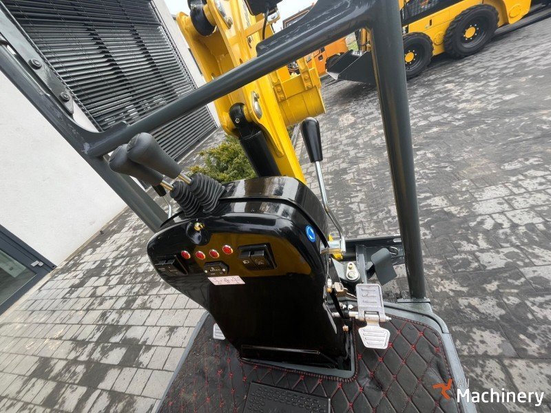 GUNTER GROSSMANN JAPAN 1000J Mini excavators 1-7 t. #7194