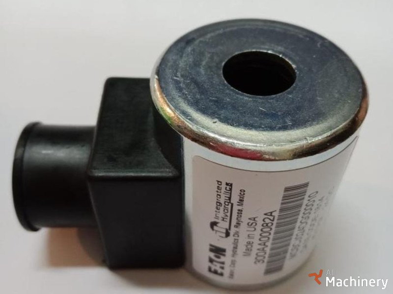 YANMAR Vickers 300AA00082A Hydraulics #7626