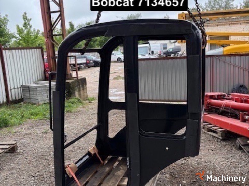 BOBCAT 7134657 Cabin and body spare parts #7752