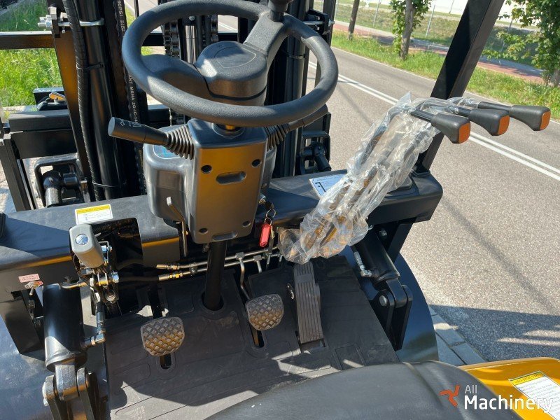 GUNTER GROSSMANN 3T 3M LPG Forklifts #7965