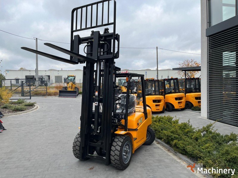 GUNTER GROSSMANN HE30 4.8M Forklifts #7993