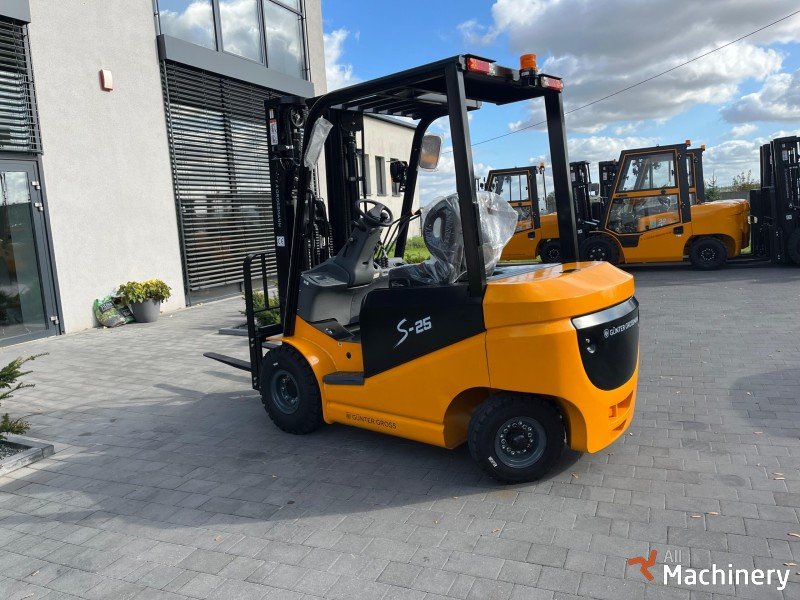 GUNTER GROSSMANN S25 Forklifts #7999