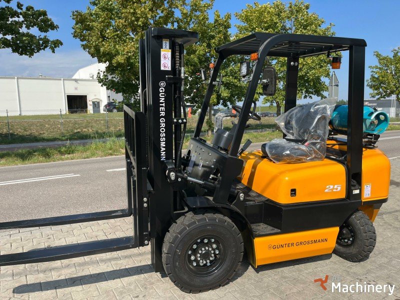 GUNTER GROSSMANN 2.5T 4.5M LPG Forklifts #8026