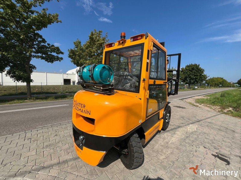 GUNTER GROSSMANN 3T 3M LPG CAB Forklifts #8030