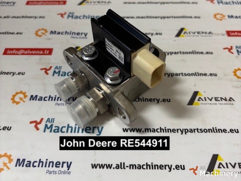 JOHN DEERE RE544911 Tractor electrics #8045