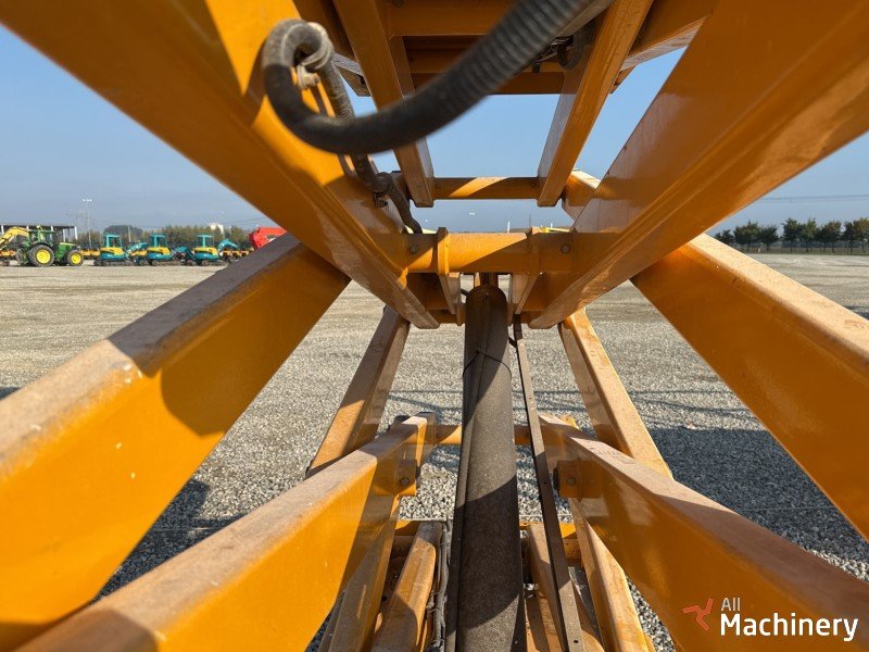 HAULOTTE Compact 10N scissor lift Scissor lifts #8057