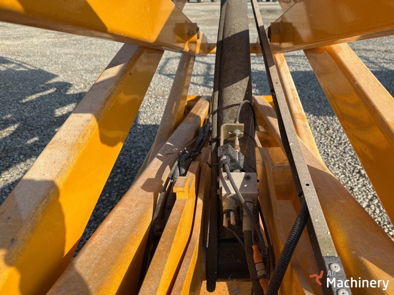 HAULOTTE Compact 10N scissor lift Scissor lifts #8057