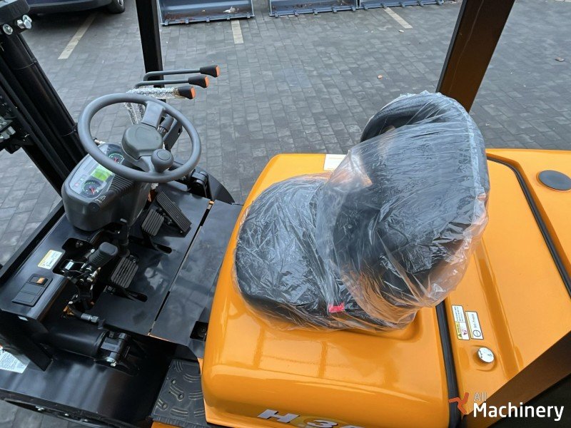 GUNTER GROSSMANN H35 3M Forklifts #8084