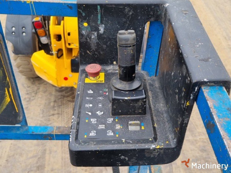 GENIE 4390 Scissor lifts #8138
