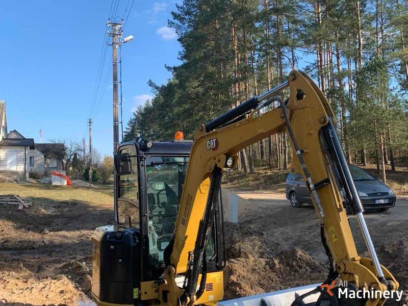 CATERPILLAR 302.7 D Mini excavators 1-7 t. #8152