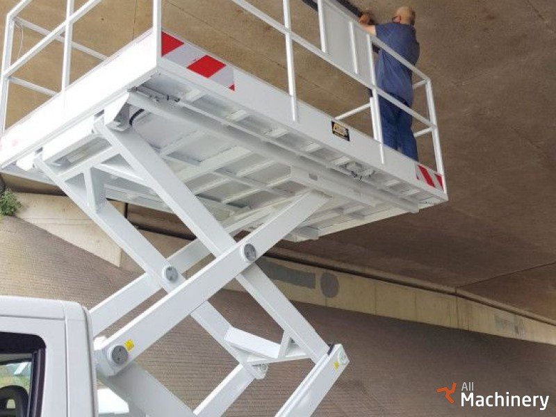 IVECO Truck scissor lift Truck mounted working platforms (2025 year) #8264