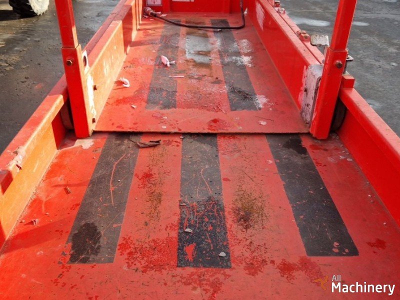 HAULOTTE Compact 8 Scissor lifts (2008 year) #8267