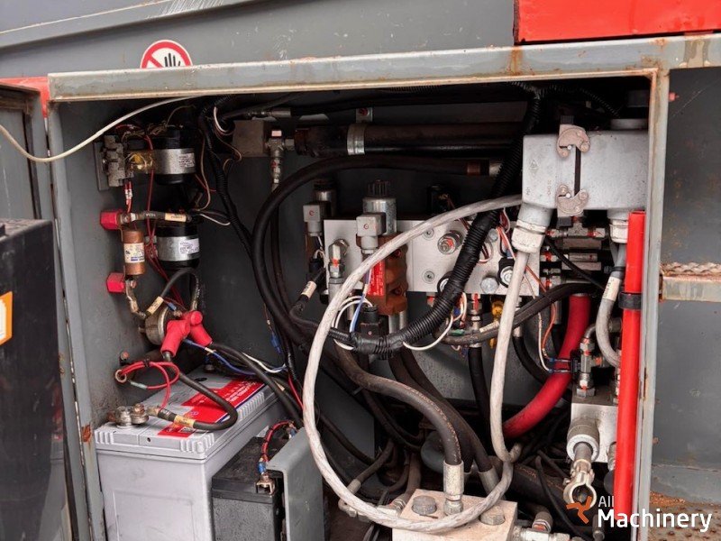 SKYJACK SJ9250 Scissor lifts (2017 year) #8281