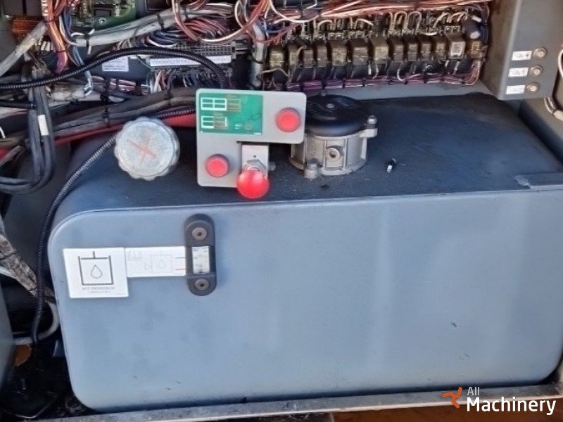 SKYJACK SJ 9250 Scissor lifts (2013 year) #8286